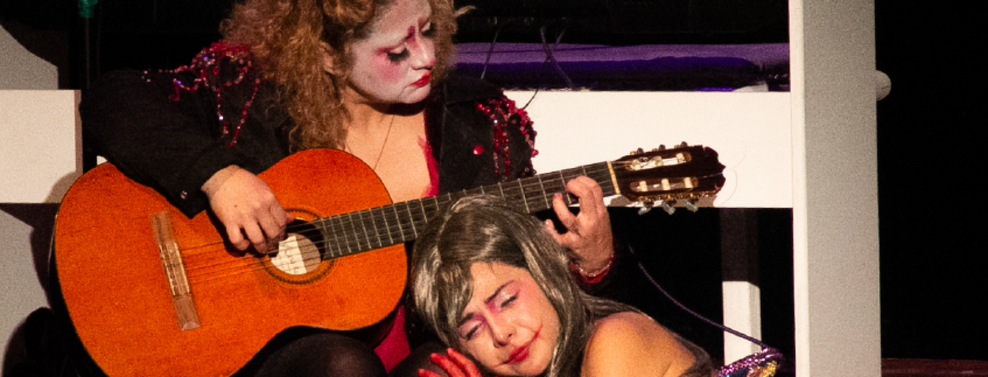 Mi deseo  Cabaret postmortem de una mujer que anhela darle vida al cuerpo dentro de ella o quizá matarlo  - Header 2