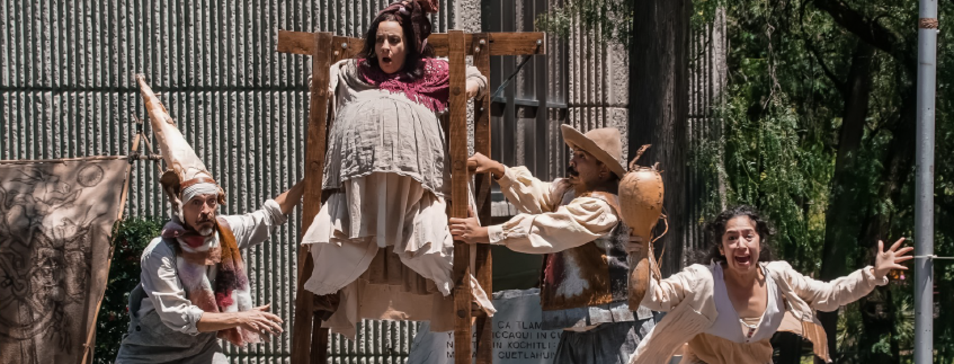 ¡Burros!  - Header 1