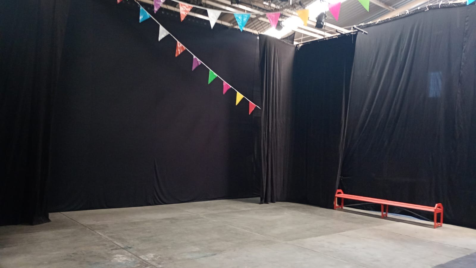 ESPACIO ESCÉNICO CULTURAL COLABORATIVO